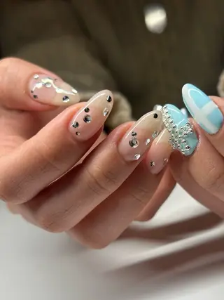 ネイル 山﨑　美優 / Manonのネイルデザイン