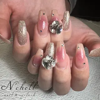 ネイル Nailist Aoiのネイルデザイン