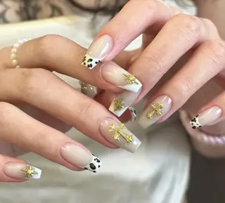 ネイル Pure&Rich Nailのネイルデザイン