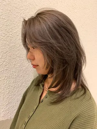 セミロング GO TODAY SHAIRE SALON所属・miu （ミユ）のヘアスタイル