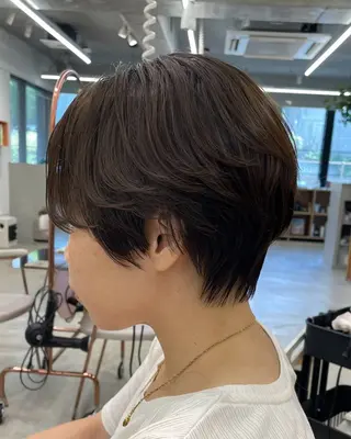 ショート 【ブリーチ特化】 イマダナツミのヘアスタイル