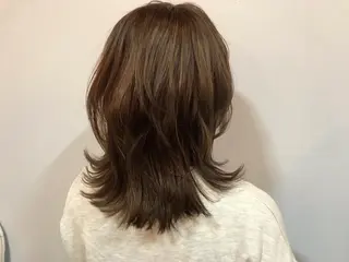 セミロング 井本 早紀のヘアスタイル
