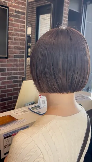 ショート 藤根 里紗のヘアスタイル