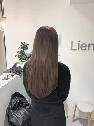 カラー Akane lienのヘアスタイル