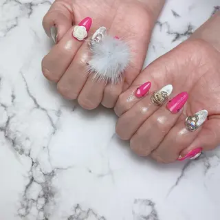 ロング ネイル 石原 夕華のネイルデザイン