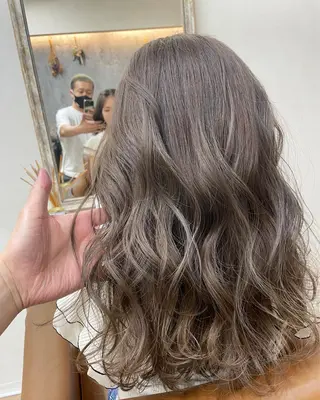 ロング カラー TOWA 野村　コウダイのヘアスタイル