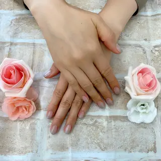 ネイル Can I Dressy  溝ノ口店所属・F. Neneのネイルデザイン