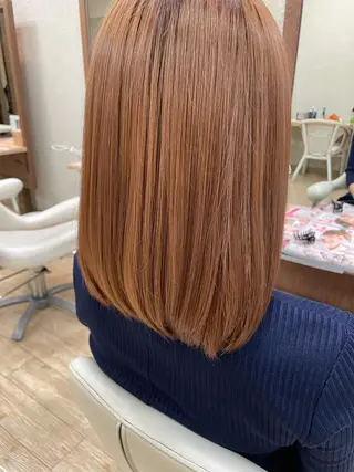 ミディアム 松下 由恵のヘアスタイル