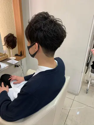 ショート パーマ 頭浸浴×似合わせ HolyGrailのヘアスタイル