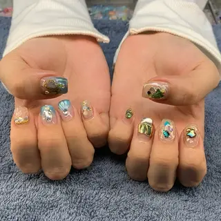 ネイル MHR nailのネイルデザイン