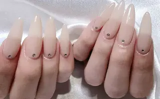 ネイル 美爪パラジェル導入店 Sunnilyのネイルデザイン