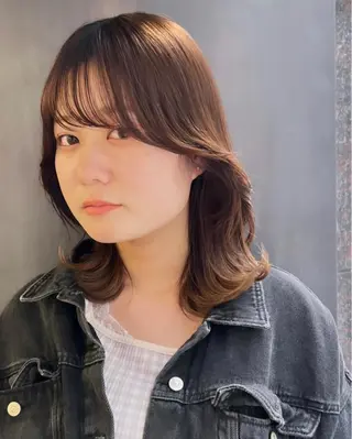 ミディアム カラー系/カット特化 🟠オオタキマサシのヘアスタイル