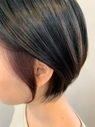 ショート カラー FLAGS YAMATOのヘアスタイル