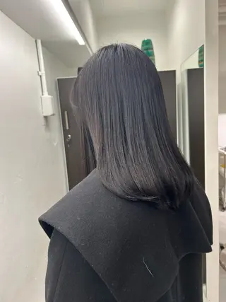 ロング カラー UNBIRTHDAY akariのヘアスタイル