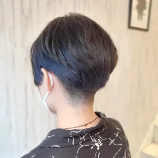ショート カラー EARTH 池田 雄太のヘアスタイル