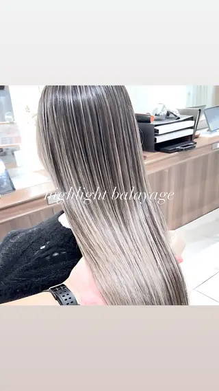 ロング カラー 澤田 隆誠のヘアスタイル