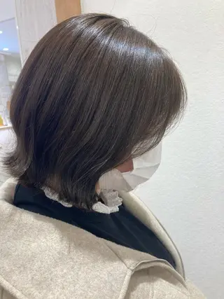 ショート カラー 野村 さなみ✨ぱっつんボブのヘアスタイル