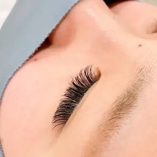 マツエク・マツパ レイフィールド北名古屋所属・レイフィールド 服部のマツエク・マツパデザイン