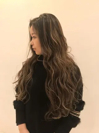 ロング カラー シールエクステ⭐️ オオミタクヤのヘアスタイル