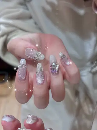 ネイル Kanon 🤍のネイルデザイン