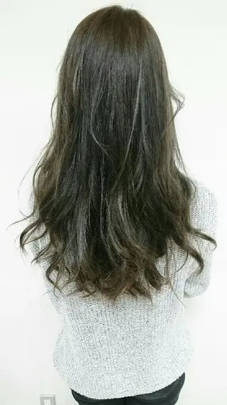 カラー 【Annie】古賀  将のヘアスタイル