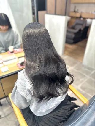 ロング カラー ︎︎カイ ミズキ 🐰𝜗𝜚のヘアスタイル