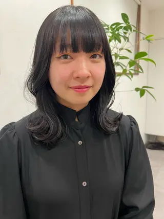 ミディアム Loem【ロエム】所属・RINA 【Loem】のヘアスタイル