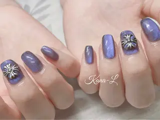 ネイル 芦辺 香奈のネイルデザイン