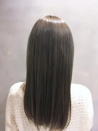 ロング カラー Aimer Hair Design Lewis所属・伊藤 いほみの眉毛・アイブロウイメージ