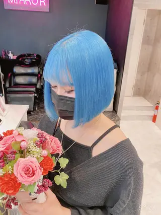 ショート カラー ヘアアレンジ 🩶【推しハイトーン 】yuzu🩶のヘアスタイル