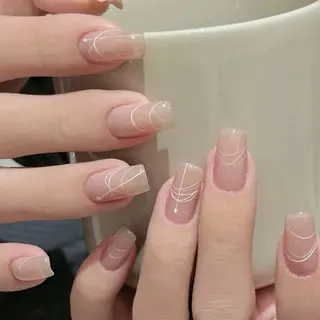 ネイル EmilyG アイリスのネイルデザイン