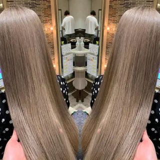 セミロング カラー 竹内啓太 ボブのヘアスタイル