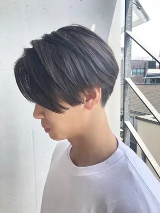 ショート カラー ☘️em HAIR 内藤光哉🍀のヘアスタイル
