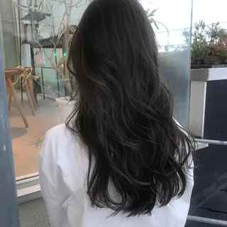 ロング カラー 中村 瑞希のヘアスタイル