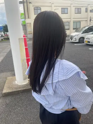 ロング SASAnagano 岩下サードゥのヘアスタイル