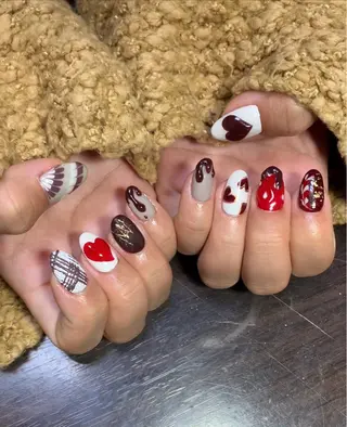 ネイル alma nailsのネイルデザイン