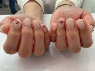 ネイル REGINA所属・REGINA 理沙のネイルデザイン