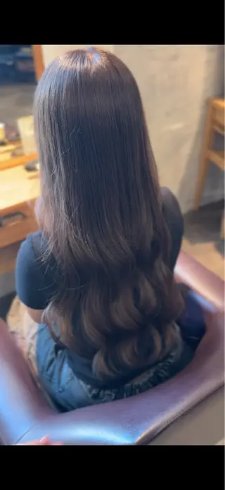 ロング カラー Afinar  乃空（ノア）のヘアスタイル