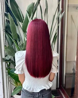 ロング 角田 満帆のヘアスタイル