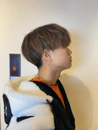 ショート メンズ 大阪ウルフカット ハッシュカットのヘアスタイル