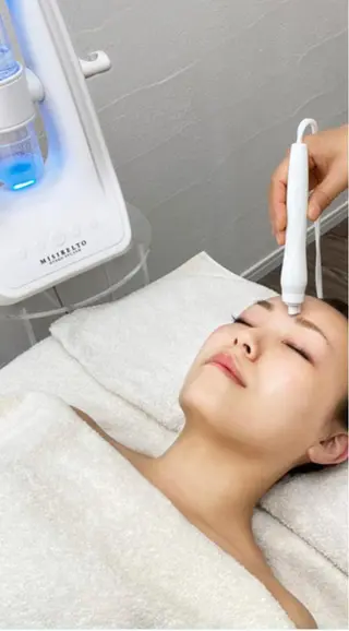 Chalon所属・REVI取扱・肌悩み 毛穴Chalonのエステ・リラクイメージ