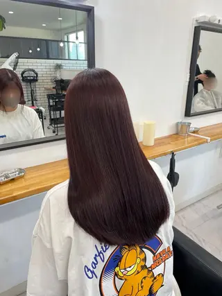 カラー GISEL TAKUYAのヘアスタイル