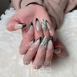 ネイル 知花 梨花のネイルデザイン