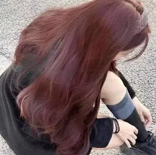 セミロング カラー モテ艶韓国ヘア 🤍りんのヘアスタイル