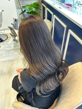 ロング 大槻 ハルカのヘアスタイル