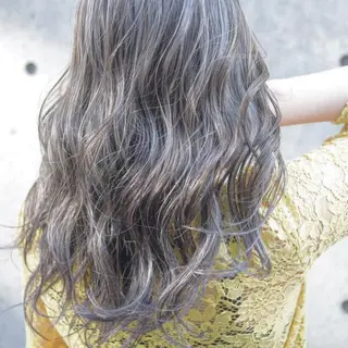 セミロング カラー ハイトーンカラー RYUのヘアスタイル
