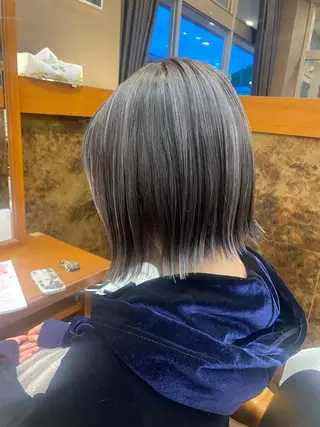 ミディアム カラー 相良 陽香🌻のヘアスタイル