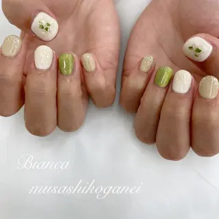 ネイル Bianca 武蔵小金井 しぎはらのネイルデザイン