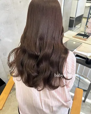 ロング カラー レア渋谷所属・オリーブベージュ きょうかのヘアスタイル