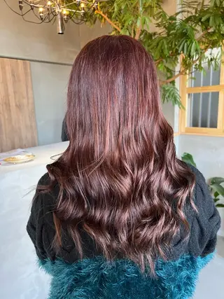 ロング カラー SHINYA シンヤヘアーズのヘアスタイル